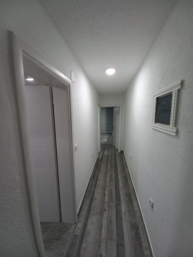 Adagio Studio Apartment Plav Exterior photo